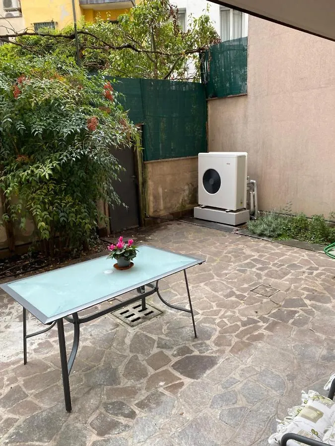 Il Giardino Segreto Apartment Milan